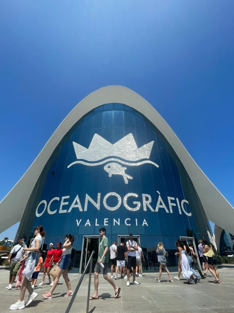 Entrata parco oceanografico di Valencia. 